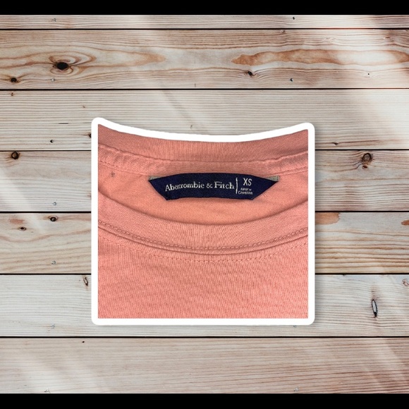 Light Pink Graphic Tee with Tie Knot at the bottom - Picture 2 of 4